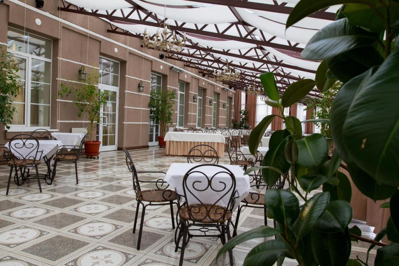 Conference Hall Irpin' Hotel Exterior photo